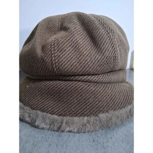 Brown Twill Newsboy Cloche Hat Faux Fur Trim Fleece Lined Winter Cap
